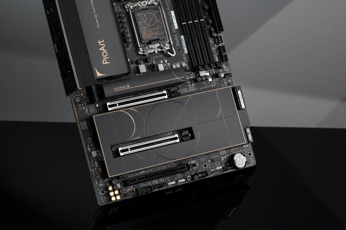 华硕ProArt Z890-Creator WiFi主板测评:创作者的硬核搭档!