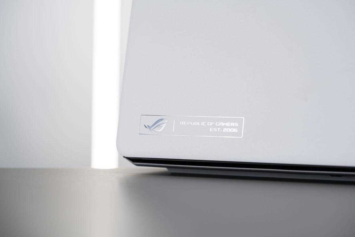 轻薄旗舰游戏本的标杆之作? ROG幻16 Air 2025首发开箱