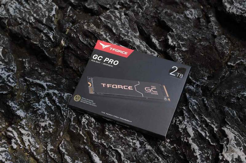 千元级性价比主板! 铭瑄终结者B860M开放式装机分享