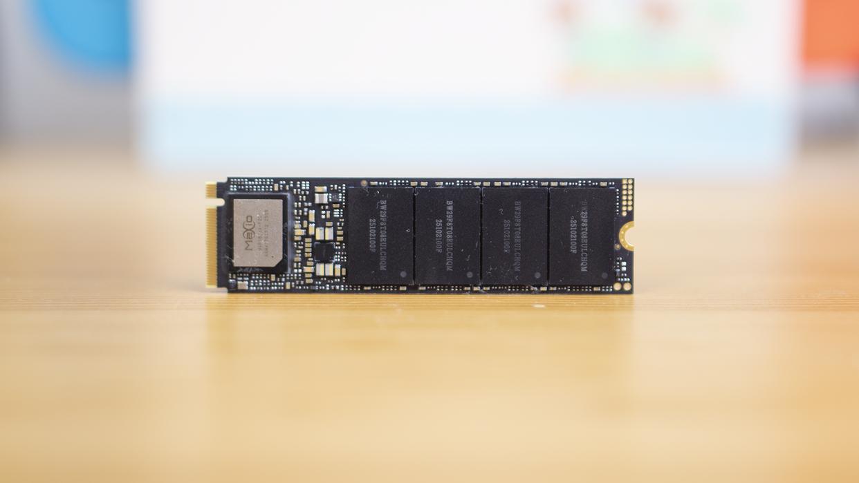 PCIe5.0 SSD同价位谁有性价比? 掠夺者GM9 4TB和铠侠VD10 1TB对比测评