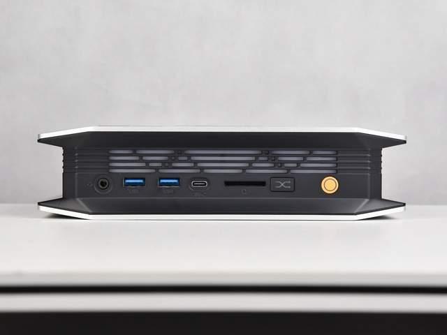 搭载AI Max+395的超能AI工作站! 磐镭YO1迷你主机全面测评