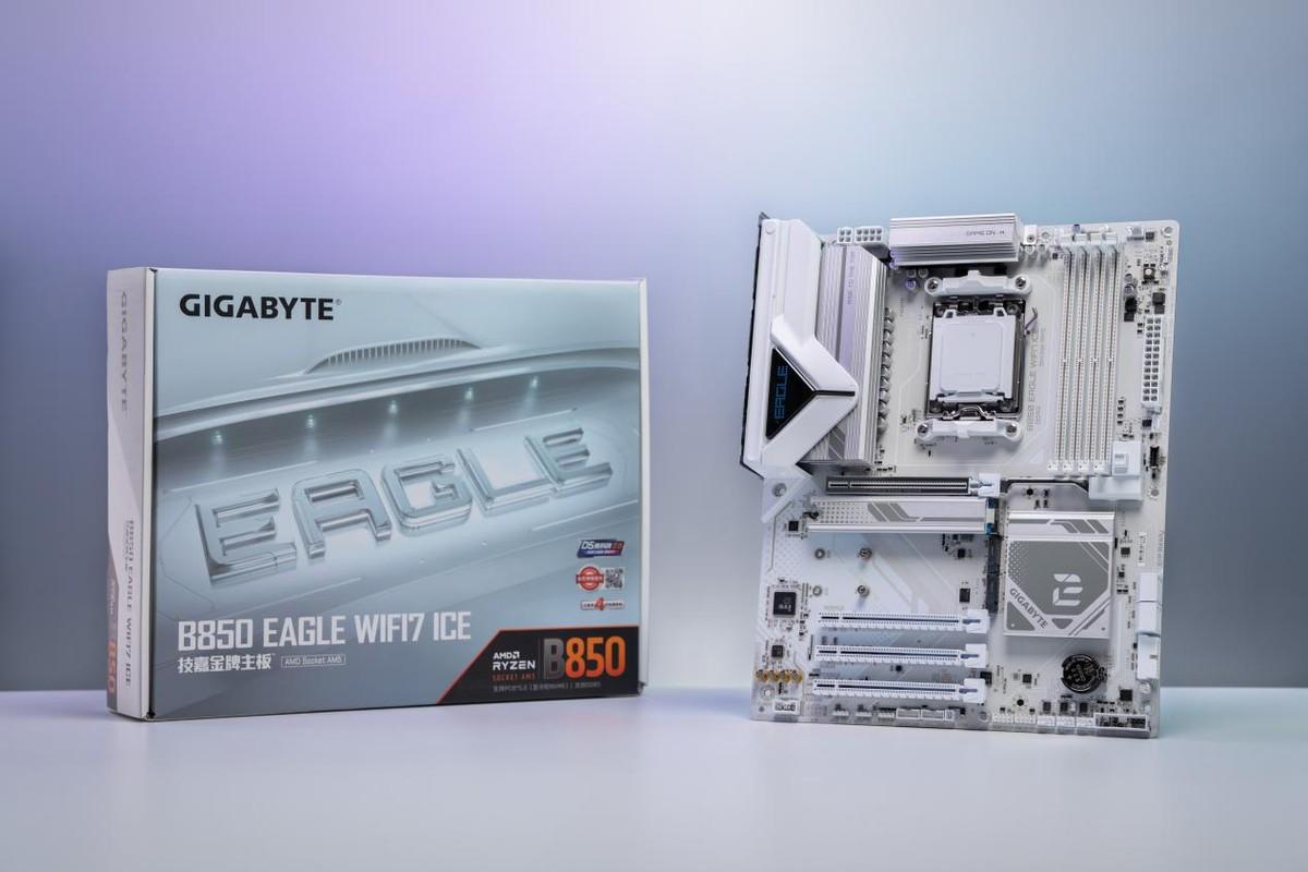 高性价比纯白ATX主板! 技嘉B850 EAGLE WIFI7 ICE主板测评