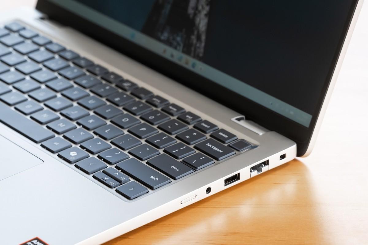 具备AI功能和5G连接! 戴尔Dell Pro 14 Plus锐龙AI版笔记本测评