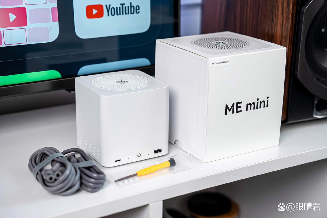 能安装6块硬盘! 零刻ME mini迷你主机NAS二合一测评