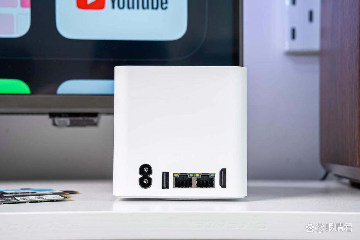 能安装6块硬盘! 零刻ME mini迷你主机NAS二合一测评