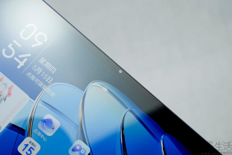 9英寸OLED屏突破小尺寸平板边界! 红魔电竞平板3 Pro评测