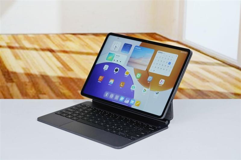 2.5英寸LCD屏+玄戒O1芯片! 小米平板7S Pro 12.5全面评测