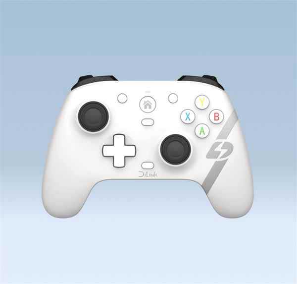 六大平台通吃 车内家里都能玩! 比亚迪跨界推游戏手柄仅售199元