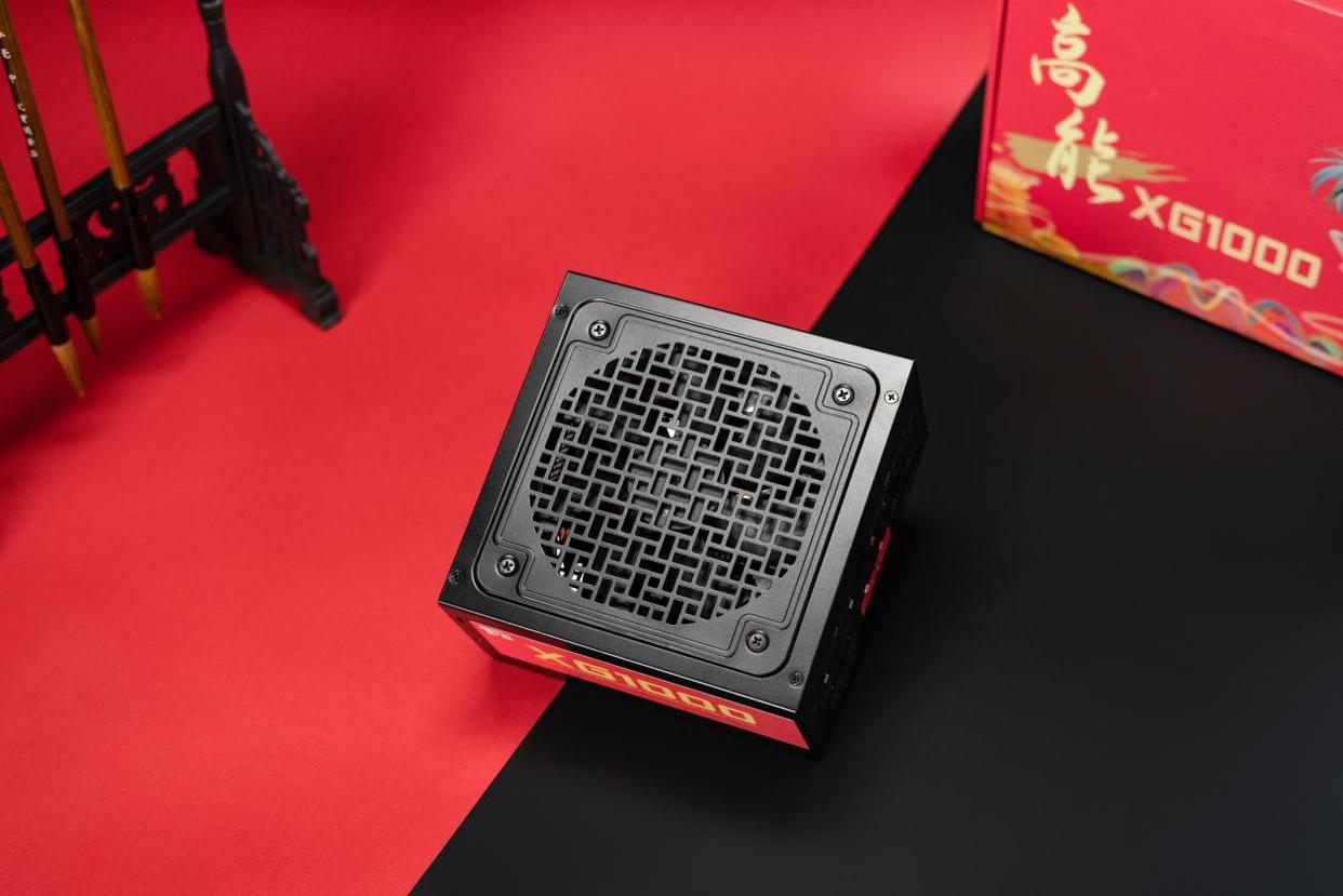 百盛高能XG1000电源测评: 轻松带动RTX5090