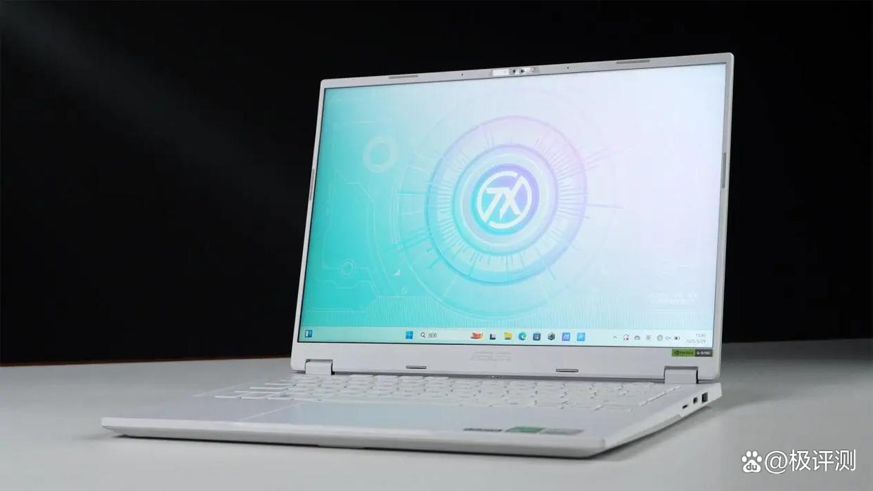 1.46kg塞进满功耗RTX5060! 华硕天选Air 2025笔记本首发评测