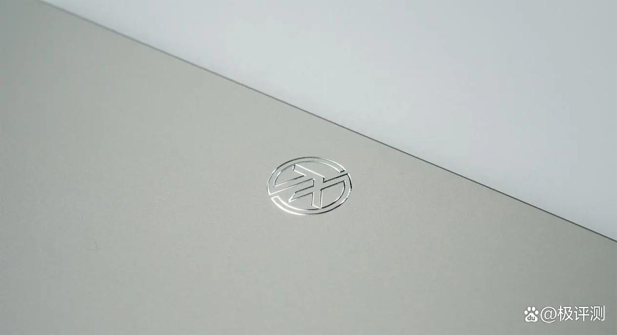 1.46kg塞进满功耗RTX5060! 华硕天选Air 2025笔记本首发评测