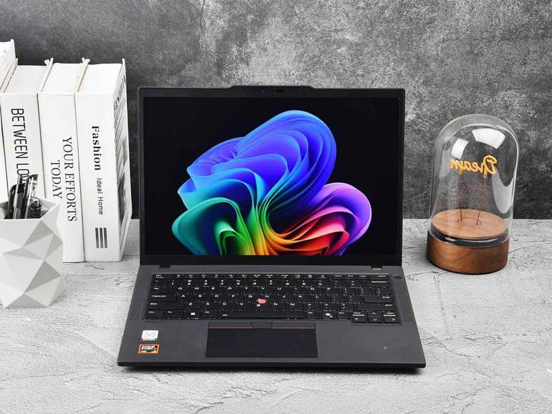 联想小天+Win11 AI双赋能! ThinkPadT14 Gen6AI元启版笔记本评测