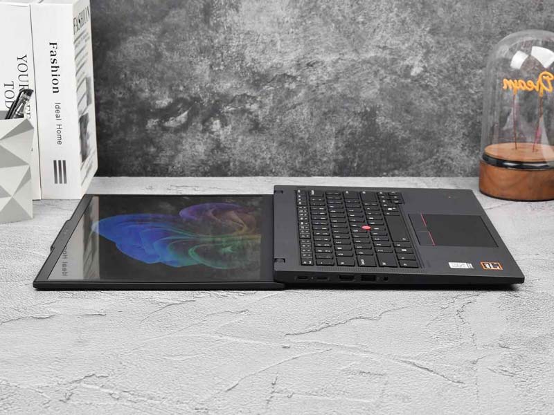 联想小天+Win11 AI双赋能! ThinkPadT14 Gen6AI元启版笔记本评测