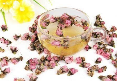  女儿国国王28到66岁的容颜变化，你的容颜，除了美颜相机，中医也很懂！