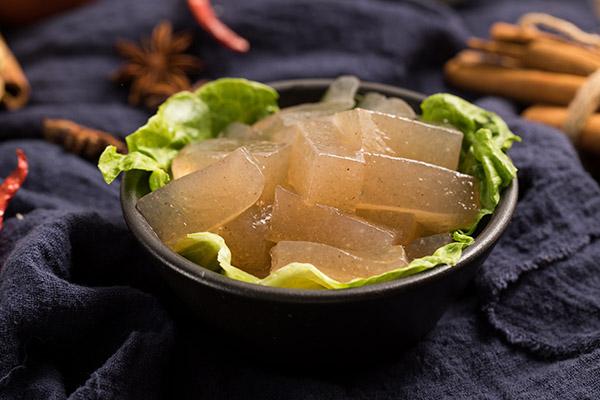  魔芋豆腐有哪些功效与作用及做法呢