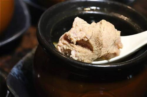  青天葵马蹄猪展汤的食疗制作方法