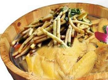  鱼腥草蒸鸡的食疗制作方法