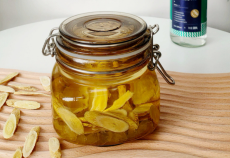  黄茋泡酒有什么功效作用呢