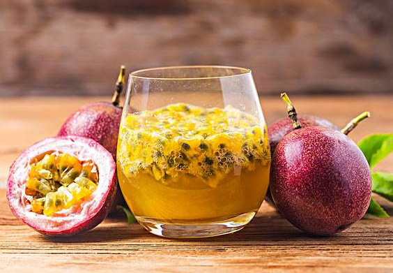  百香果的副作用及禁忌是什么？爱吃百香果的朋友一定要知道这几点！