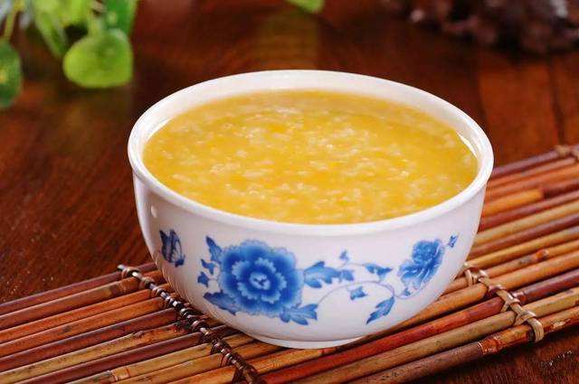 胃病少喝小米粥