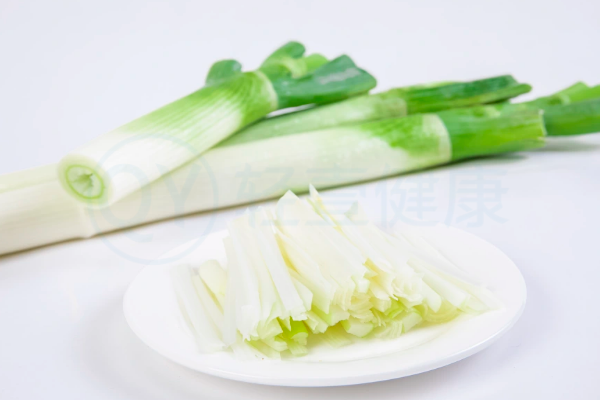  葱白水的功效与作用及禁忌有哪些？