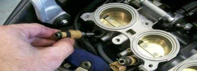 如何判断燃油压力调节阀坏了