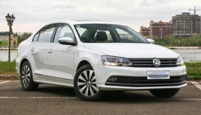 速腾和卡罗拉哪个好 速腾和卡罗拉是一个级别吗