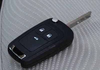 配一把汽车遥控钥匙大概要多少钱？智能车钥匙配一个多少钱