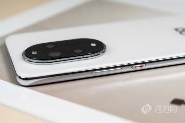 更强的影像与通信能力! 华为 nova 13 Pro手机全面评测