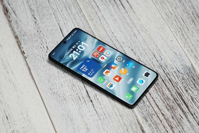 小米15和OPPO Find X8哪个好？OPPO Find X8和小米15全方位对比评测