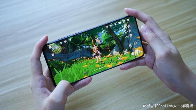 一加 13手机值得购买吗？一加 13手机游戏性能评测