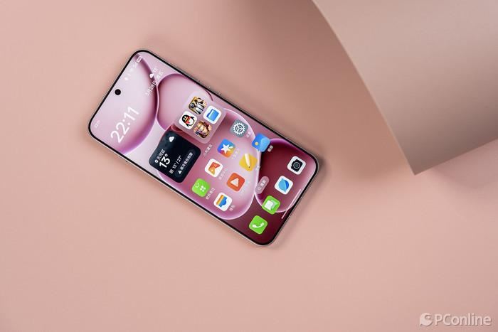 一款轻薄有料的小屏旗舰! OPPO Find X8s手机测评