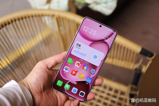 真正的安卓影像机皇! OPPO Find X8 Ultra手机性能评测