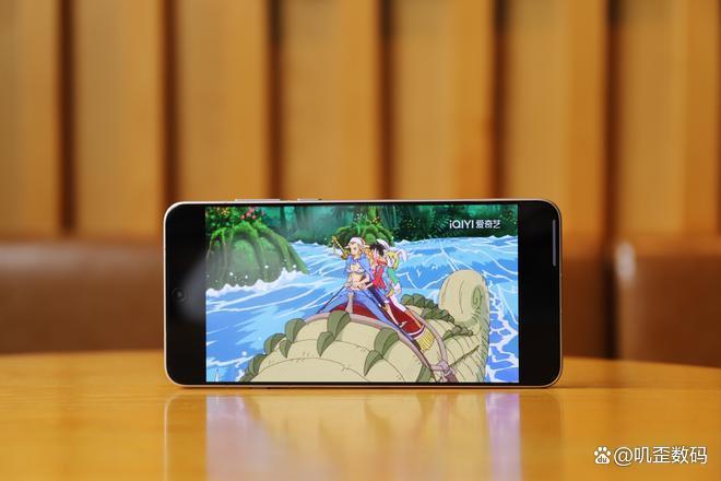 真正的安卓影像机皇! OPPO Find X8 Ultra手机性能评测