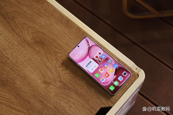 真正的安卓影像机皇! OPPO Find X8 Ultra手机性能评测