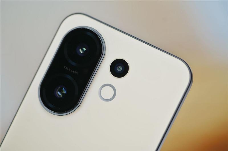 6.31英寸完美小直屏! vivo S30 Pro mini手机全面评测